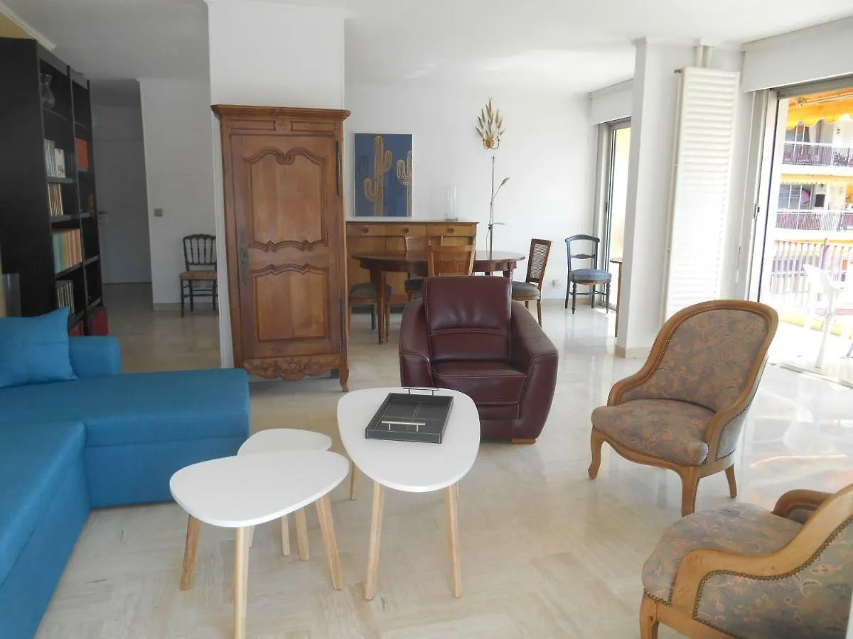 Appartement Le France - Vacances Cote D'Azur Mandelieu-la-Napoule France