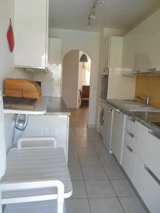 Appartement Le France - Vacances Cote D'Azur Mandelieu-la-Napoule 0*,
